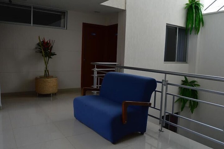 Ballroom/Hall 41 of 44