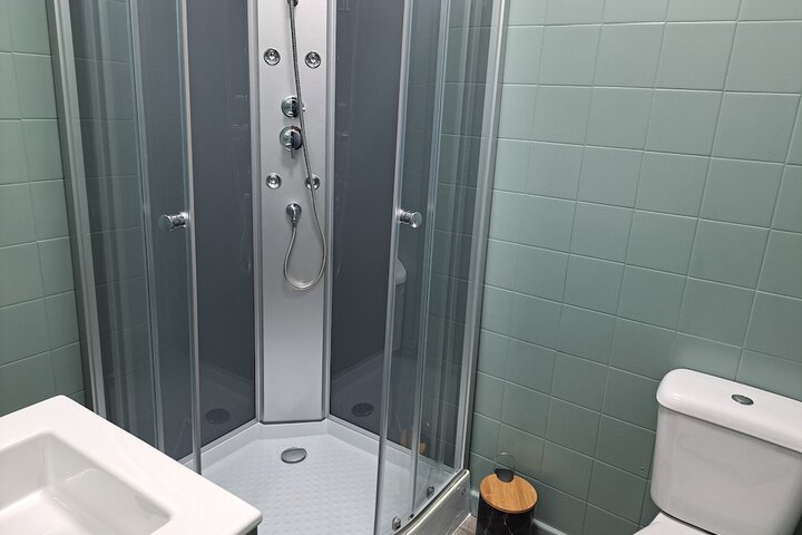 Room 5 of 21