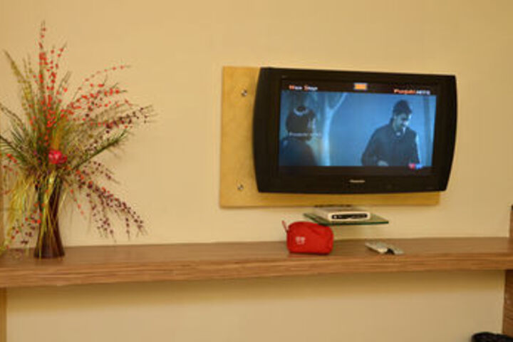 Room 17 of 22