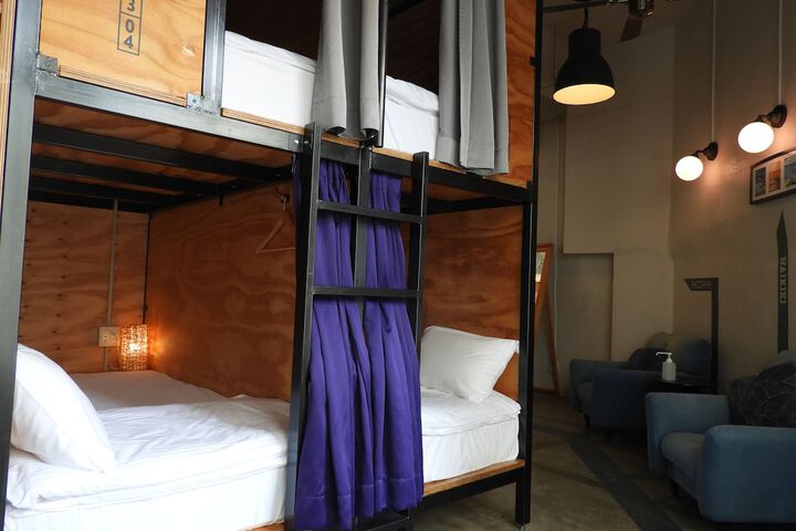 Room 26 of 74