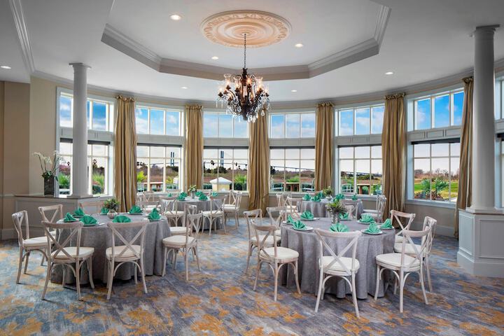 Banquet hall
