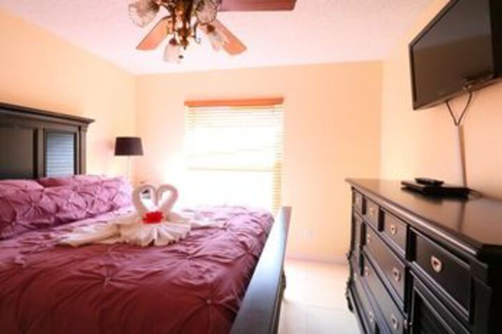 Room 10 of 41