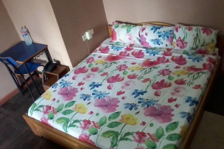 Room 3 of 29