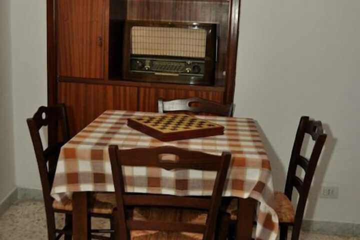 Room amenity