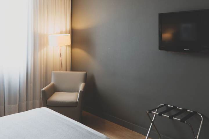 Room 25 of 73