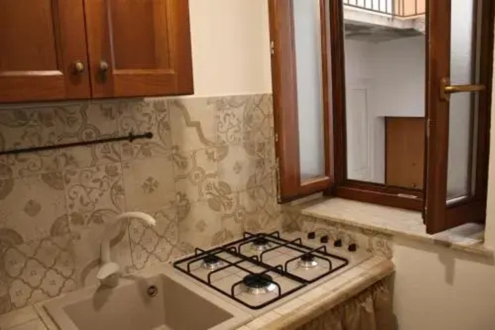 Image of La Conchiglia Tra I Due Mari