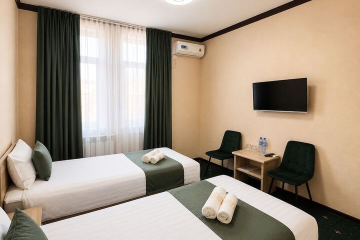 Room 4 of 41