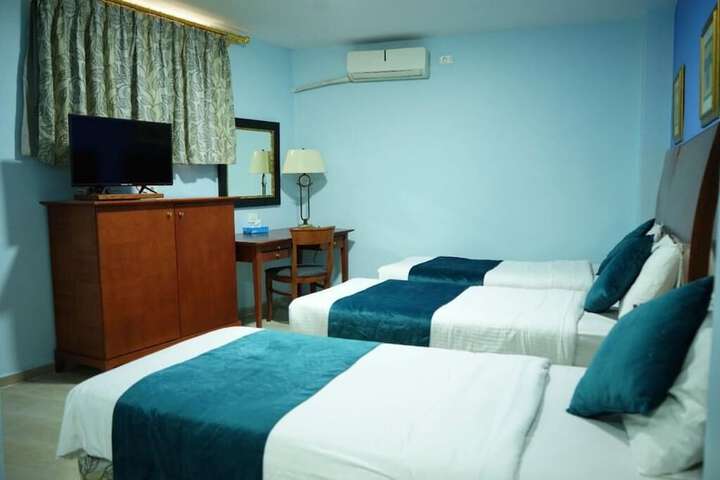 Room 8 of 49