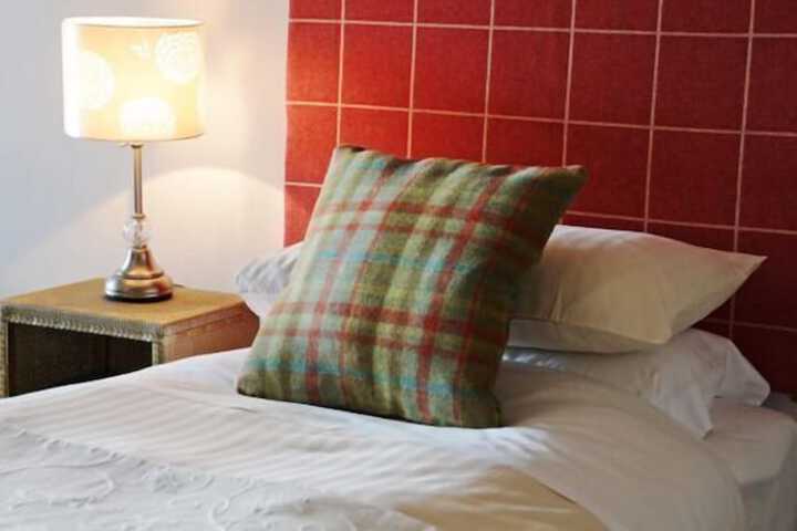 Room 3 of 56