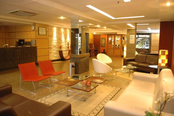Guest Lobby