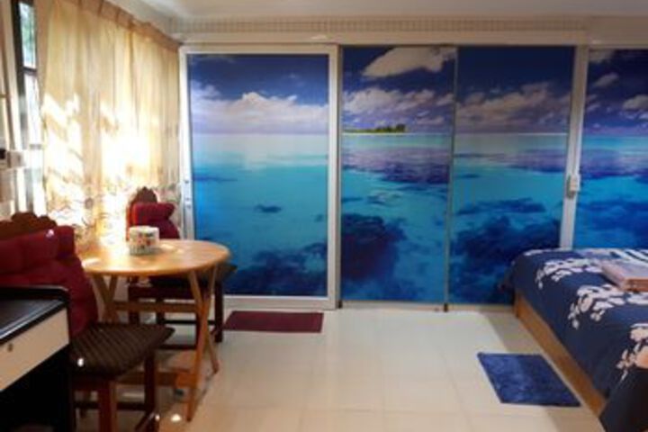 Room 16 of 29