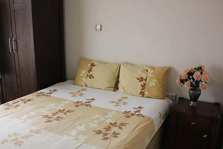 Room 9 of 61