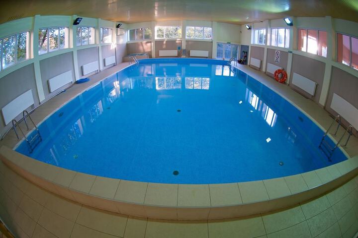 Pool 33 of 66