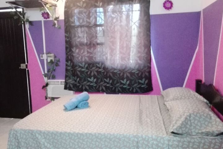 Room 12 of 73