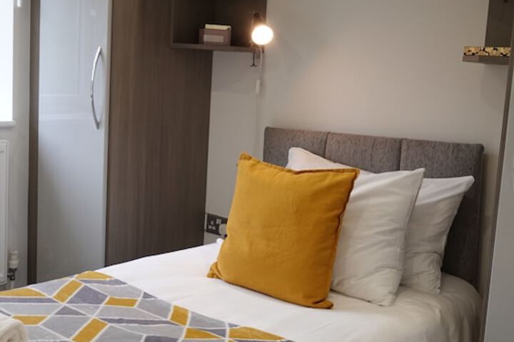 Room 7 of 49