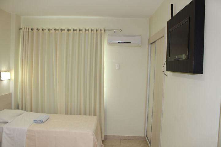 Room 6 of 45