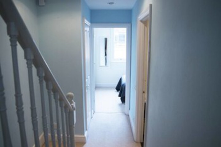 Room 14 of 32
