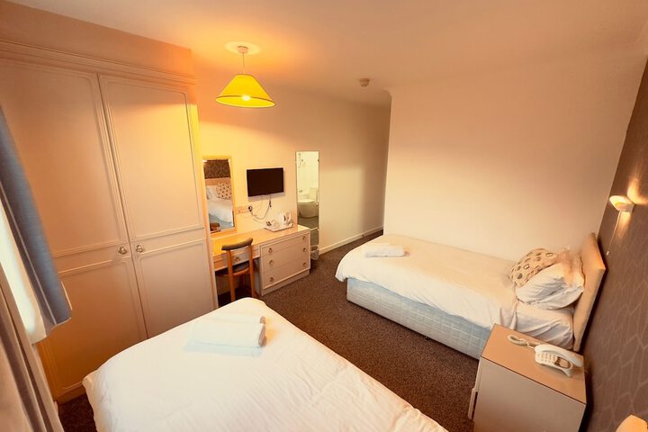 Room 25 of 55
