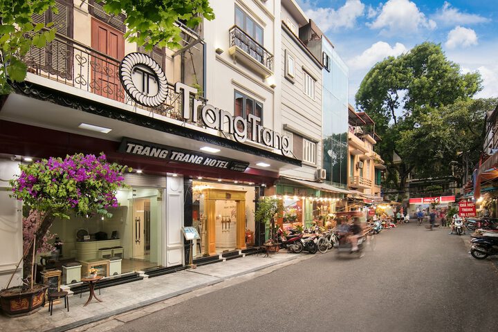 TrangTrang Premium Hotel