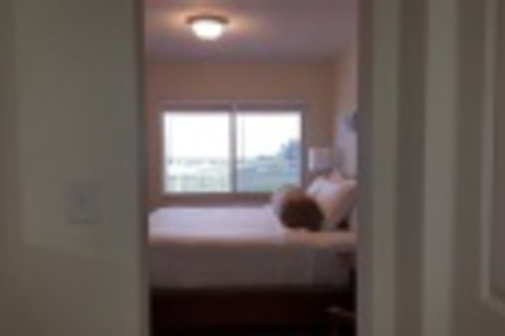 Room 244 of 695