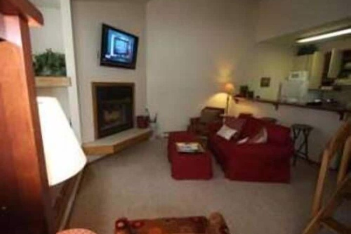 Room 82 of 190