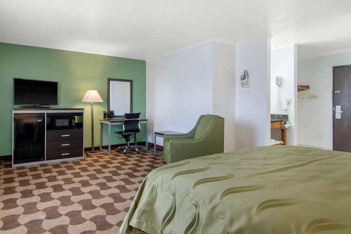 Room 29 of 47