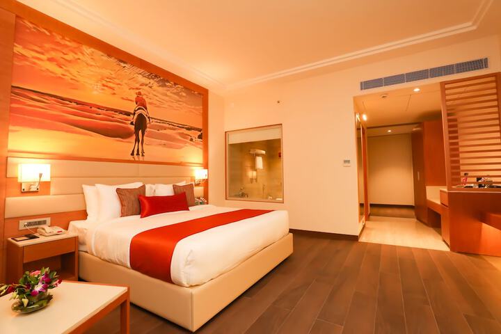Room 8 of 24