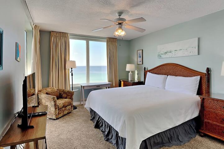 Room 20 of 118