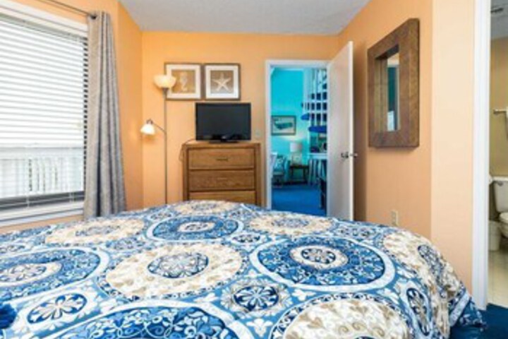 Room 122 of 122