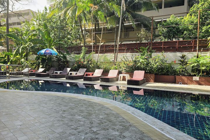Hotel Exterior 136 of 147