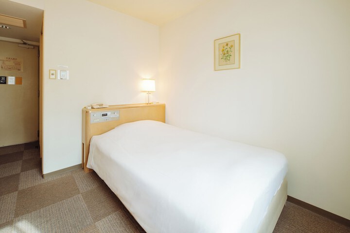 Room 19 of 50