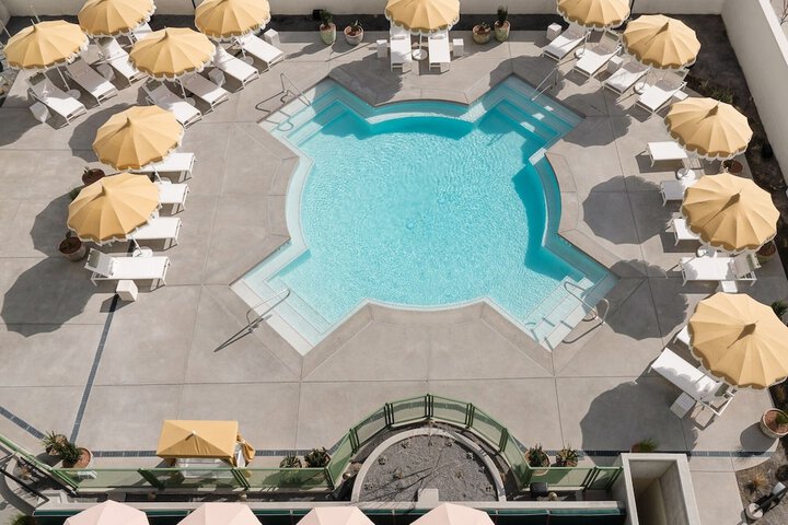 Pool 26 of 54