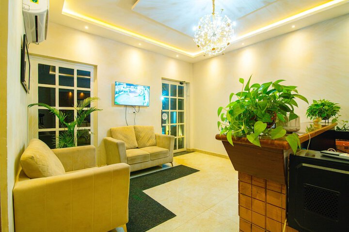 Hotel Interior 9 of 70