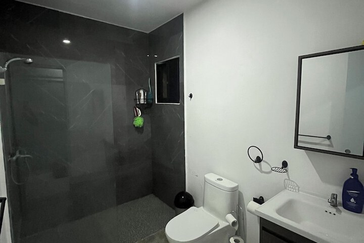 Room 21 of 54