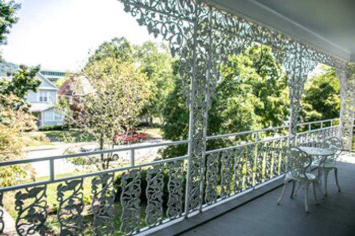 Terrace/Patio 7 of 52