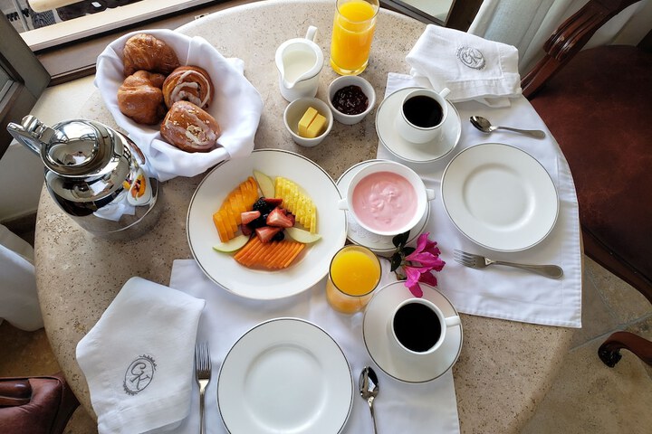Breakfast/Coffee Service 56 of 75