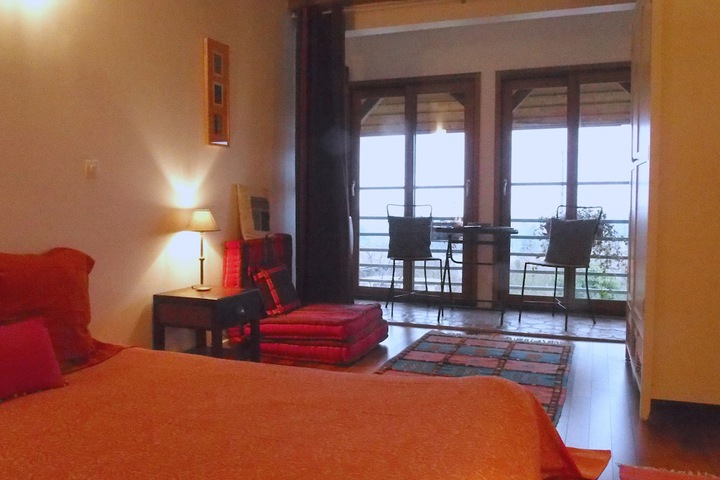 Room 6 of 31