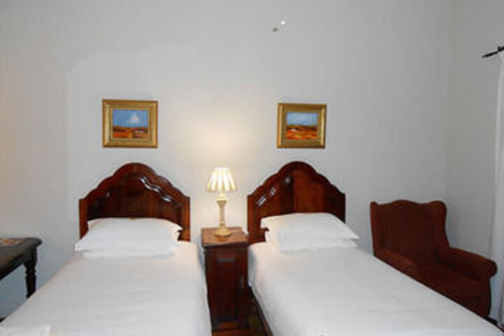 Room 3 of 17