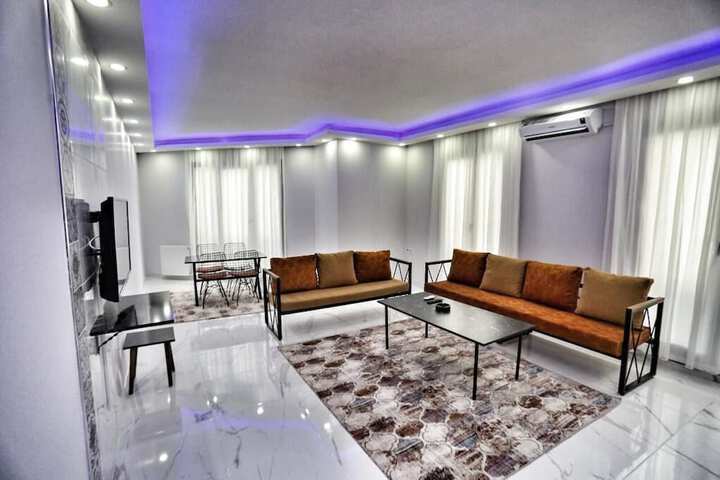 Room 12 of 13