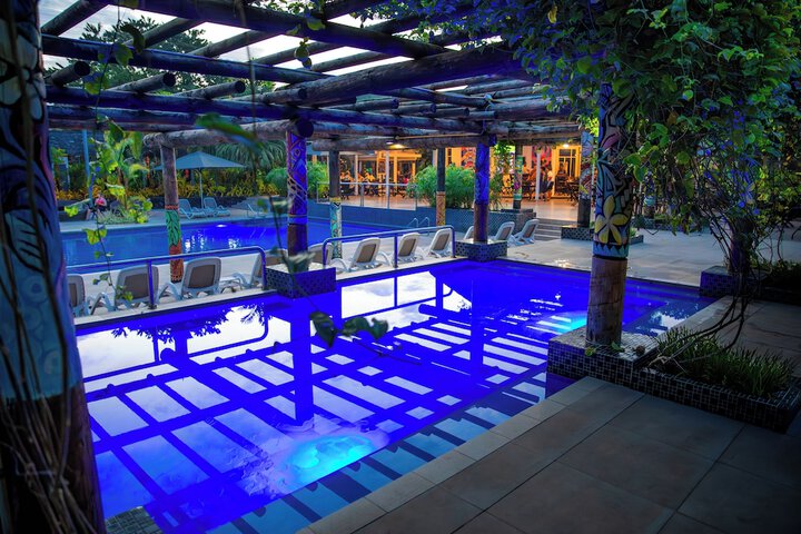 Pool Hotel