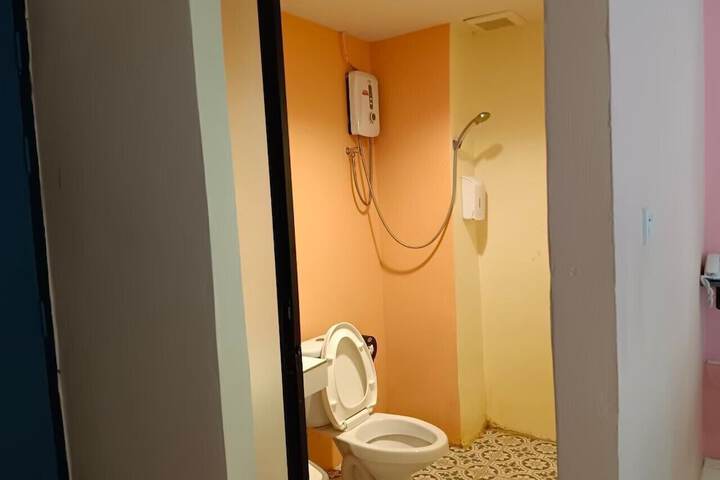 Room 54 of 98