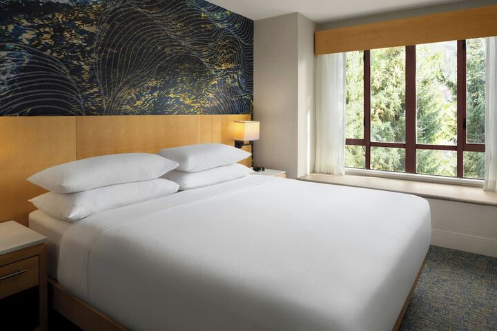Room 9 of 39