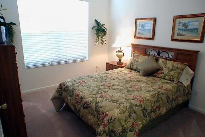 Room 4 of 24