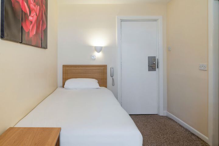 Room 41 of 92
