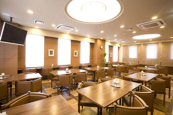 Dining Photos