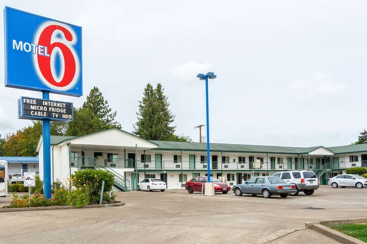 Motel 6 Albany OR in Albany, OR