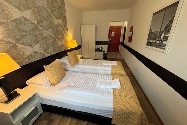 Room 26 of 41