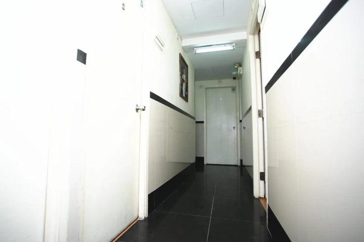 hotel_rooms