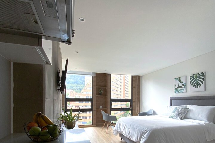 Room 3 of 9