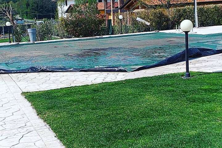 Pool 13 of 40
